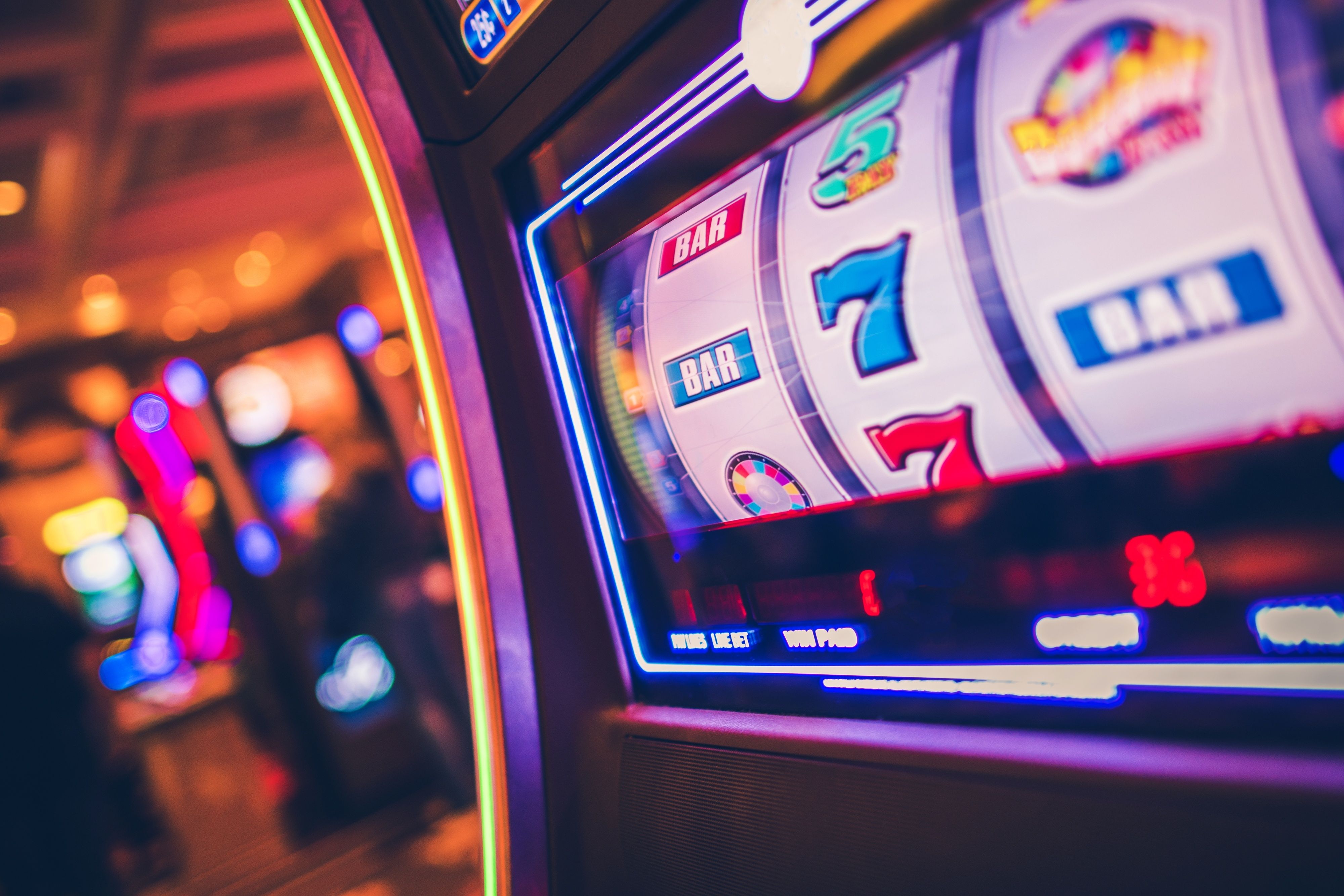 Microgaming slot games displayed on armuzna platform